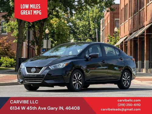 2021 Nissan Versa SV — photo 2