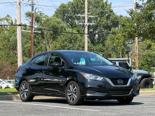 2021 Nissan Versa SV — photo 12