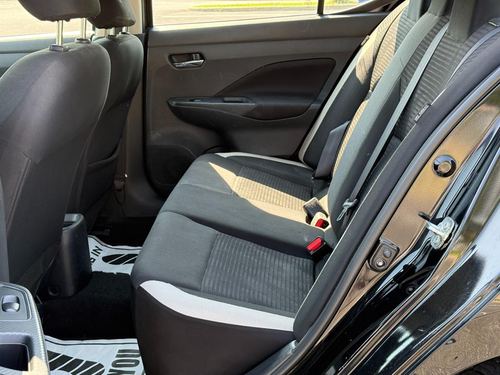2021 Nissan Versa SV — photo 25