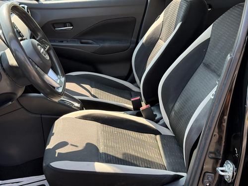 2021 Nissan Versa SV — photo 26