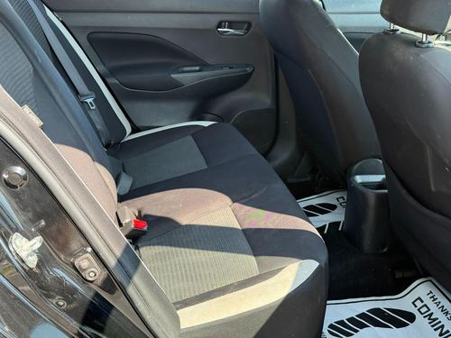 2021 Nissan Versa SV — photo 28