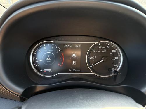 2020 Nissan Kicks — photo 22