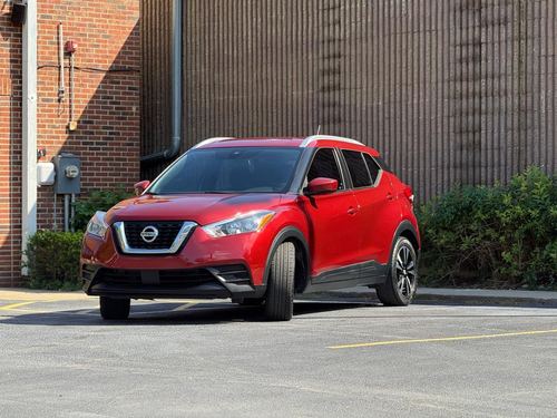 2020 Nissan Kicks SV — photo 3