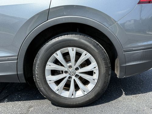 2020 VW Tiguan — photo 8