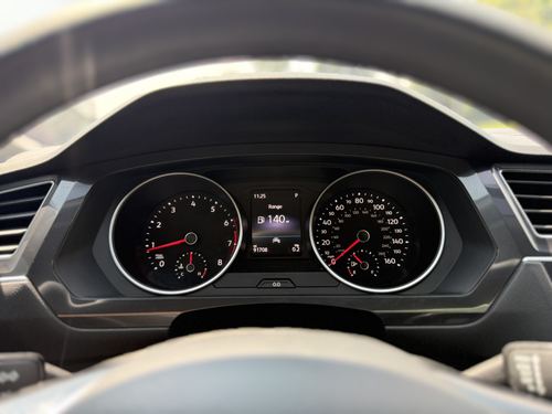 2020 VW Tiguan — photo 20