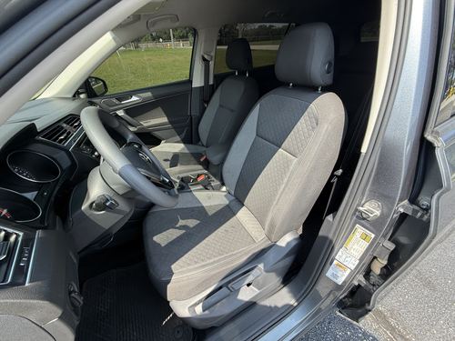 2020 VW Tiguan — photo 25