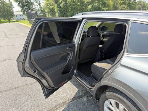 2020 VW Tiguan — photo 37