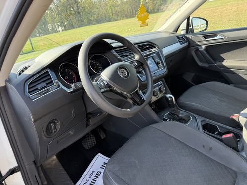 2020 VW Tiguan — photo 12
