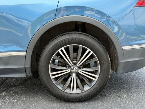 2019 VW Tiguan 4Motion SE, 4Motion SEL, 4Motion SEL R-Line, 4Motion SEL R-Line Jet-Black — photo 8