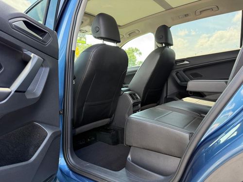 2019 VW Tiguan 4Motion SE, 4Motion SEL, 4Motion SEL R-Line, 4Motion SEL R-Line Jet-Black — photo 35