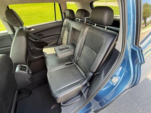 2019 VW Tiguan 4Motion SE, 4Motion SEL, 4Motion SEL R-Line, 4Motion SEL R-Line Jet-Black — photo 37