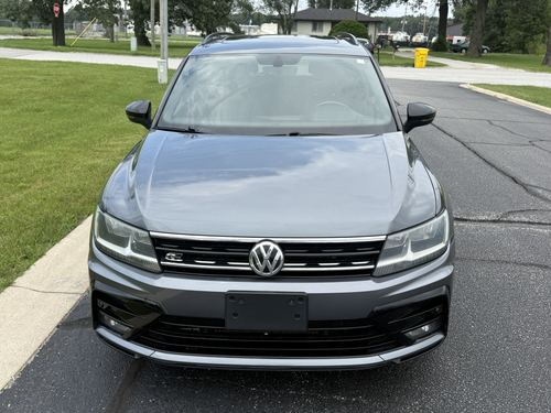 2019 VW Tiguan R-Line — photo 4