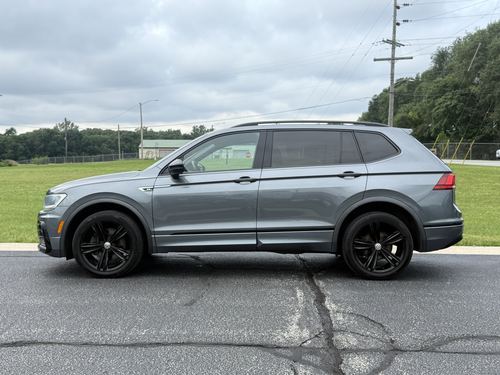 2019 VW Tiguan R-Line — photo 16