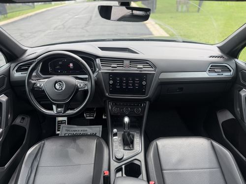 2019 VW Tiguan R-Line — photo 33