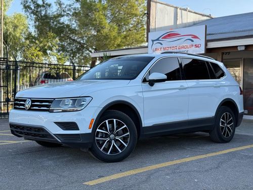 2021 VW Tiguan 2.0T SE R-Line Black 4MOTION — photo 2