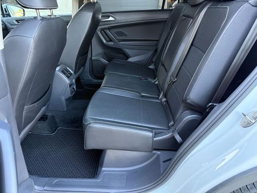 2021 VW Tiguan 2.0T SE R-Line Black 4MOTION — photo 23