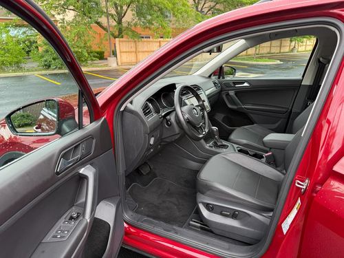 2018 VW Tiguan — photo 22