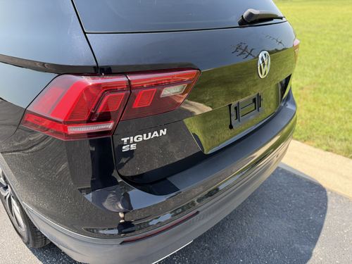 2019 VW Tiguan — photo 11