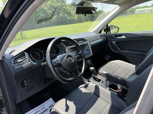 2019 VW Tiguan — photo 28