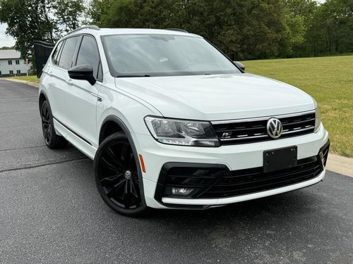 2021 VW Tiguan R-Line SE, SE R-Line Black, SEL — photo 3