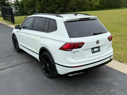 2021 VW Tiguan R-Line SE, SE R-Line Black, SEL — photo 10
