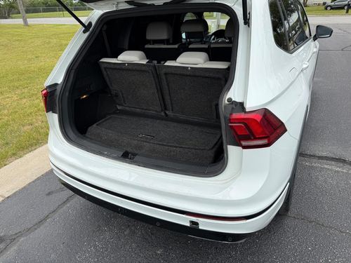 2021 VW Tiguan R-Line SE, SE R-Line Black, SEL — photo 15