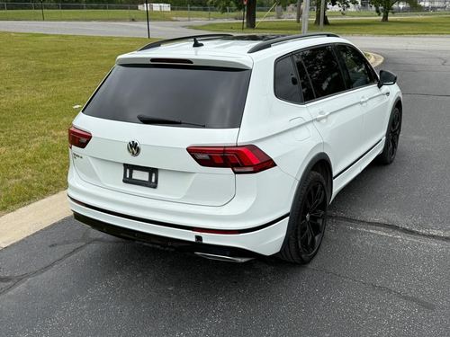 2021 VW Tiguan R-Line SE, SE R-Line Black, SEL — photo 17