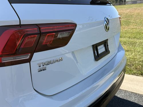 2021 VW Tiguan — photo 13