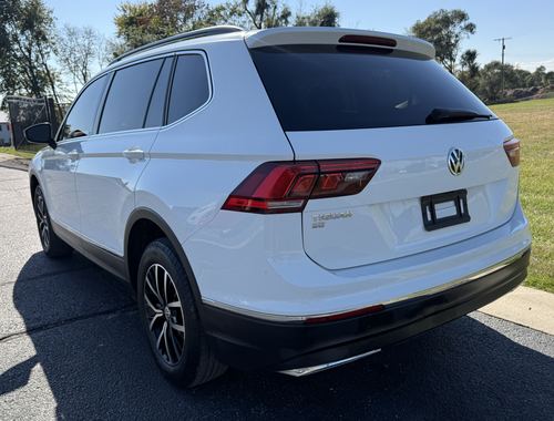 2021 VW Tiguan 2.0T SE — photo 8
