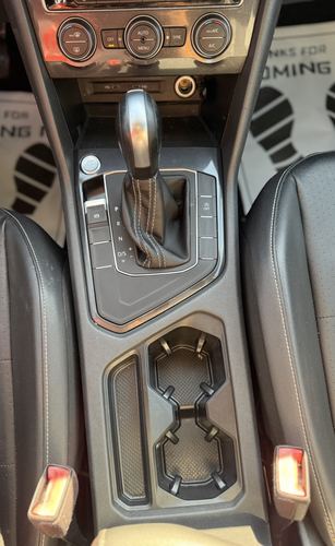 2021 VW Tiguan — photo 21