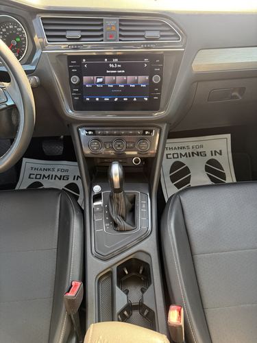 2021 VW Tiguan — photo 22