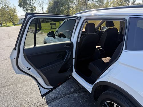 2021 VW Tiguan — photo 34