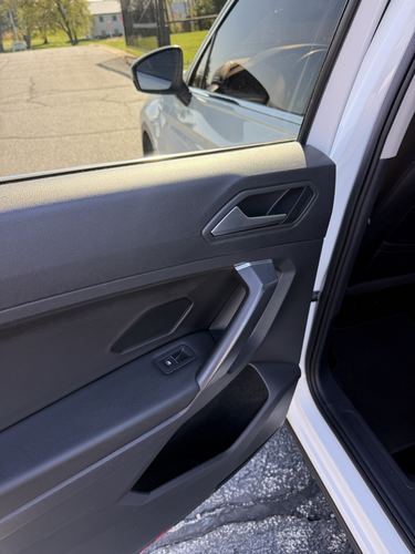2021 VW Tiguan — photo 35