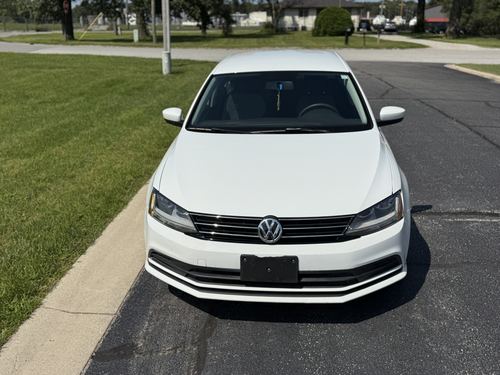 2017 VW Jetta 1.4T S — photo 5