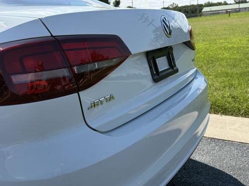 2017 VW Jetta 1.4T S — photo 9