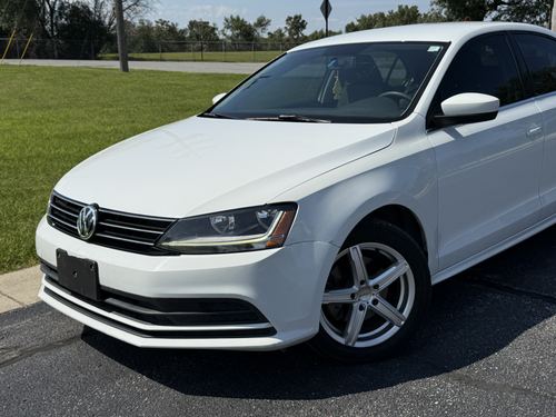 2017 VW Jetta 1.4T S — photo 17