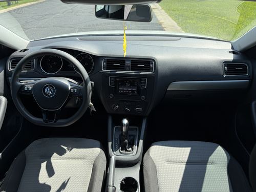 2017 VW Jetta 1.4T S — photo 32