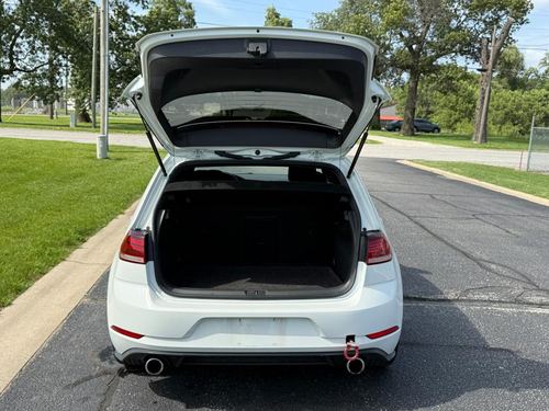2020 Volkswagen Golf GTI — photo 14