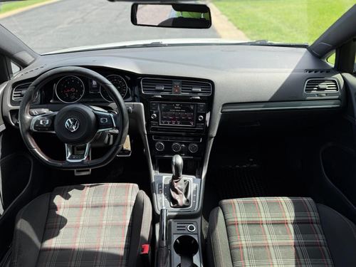2020 Volkswagen Golf GTI — photo 29