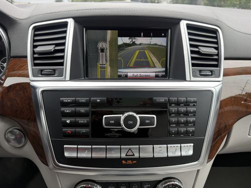 2013 Mercedes Gl550 — photo 24