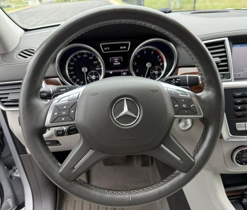 2013 Mercedes Gl550 — photo 25