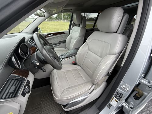 2013 Mercedes Gl550 — photo 28