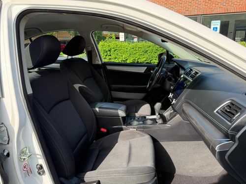 2018 Subaru Legacy — photo 12