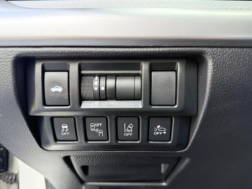 2018 Subaru Legacy — photo 27