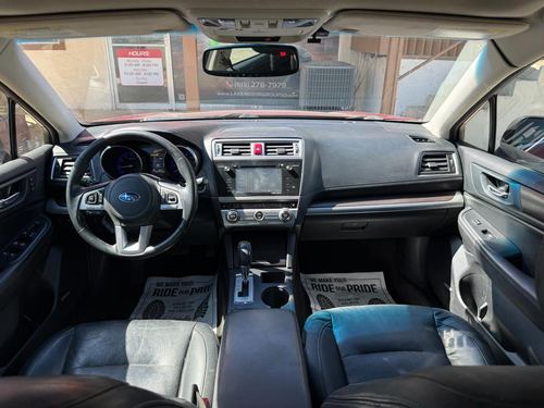 2015 Subaru Legacy — photo 12