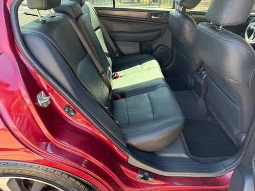 2015 Subaru Legacy — photo 21