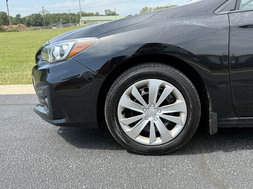 2017 Subaru Impreza — photo 8