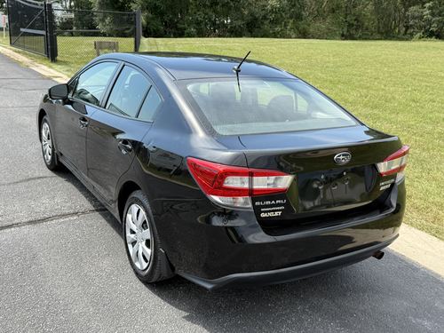 2017 Subaru Impreza — photo 11