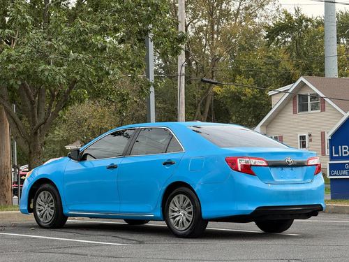 2014 Toyota Camry LE — photo 12