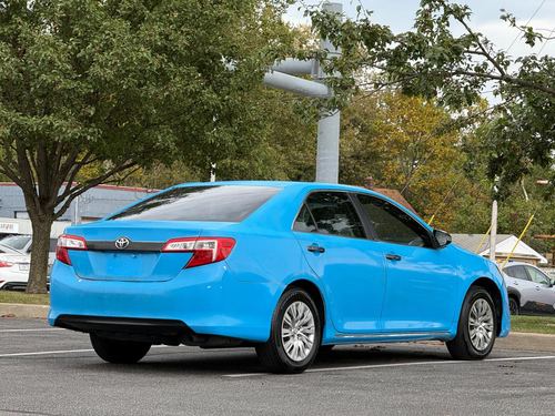2014 Toyota Camry LE — photo 8